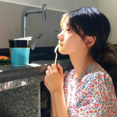 奋力求生